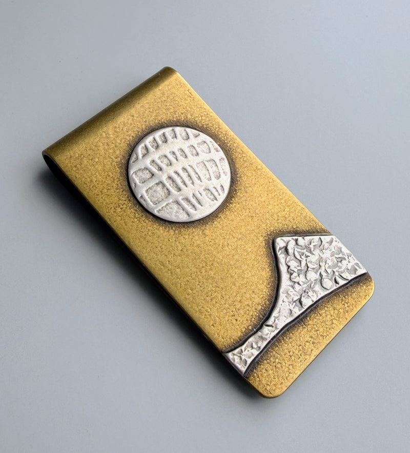 Ornaments/Other Metalwork