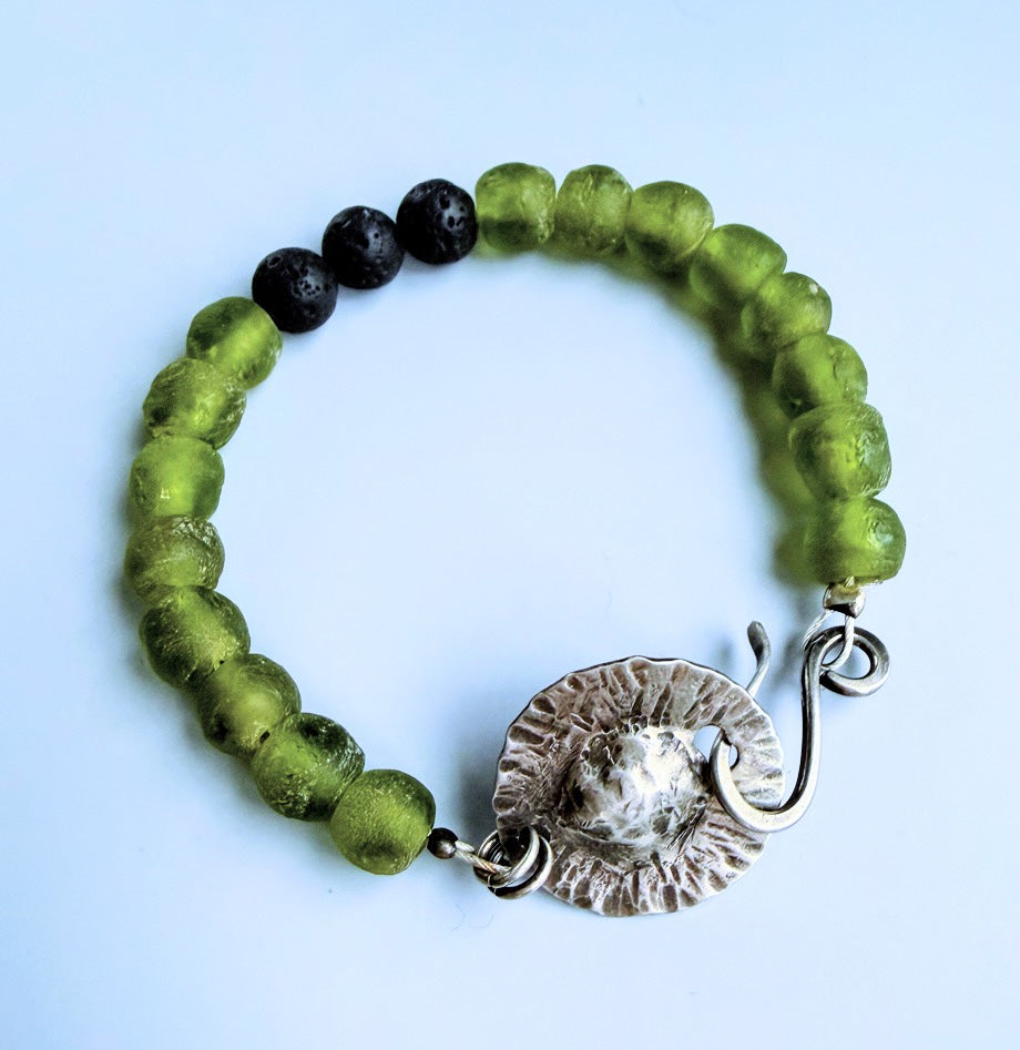 Aroma therapy bracelet Green Glass