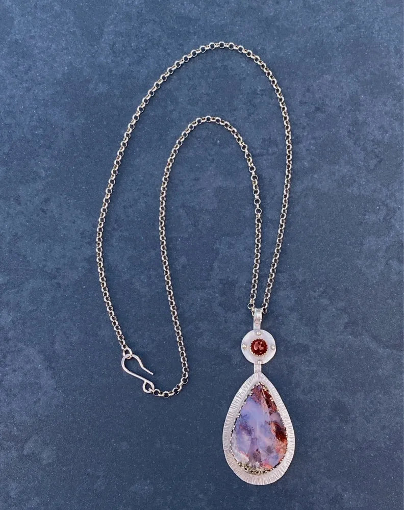 West Java plume agate with carnelian