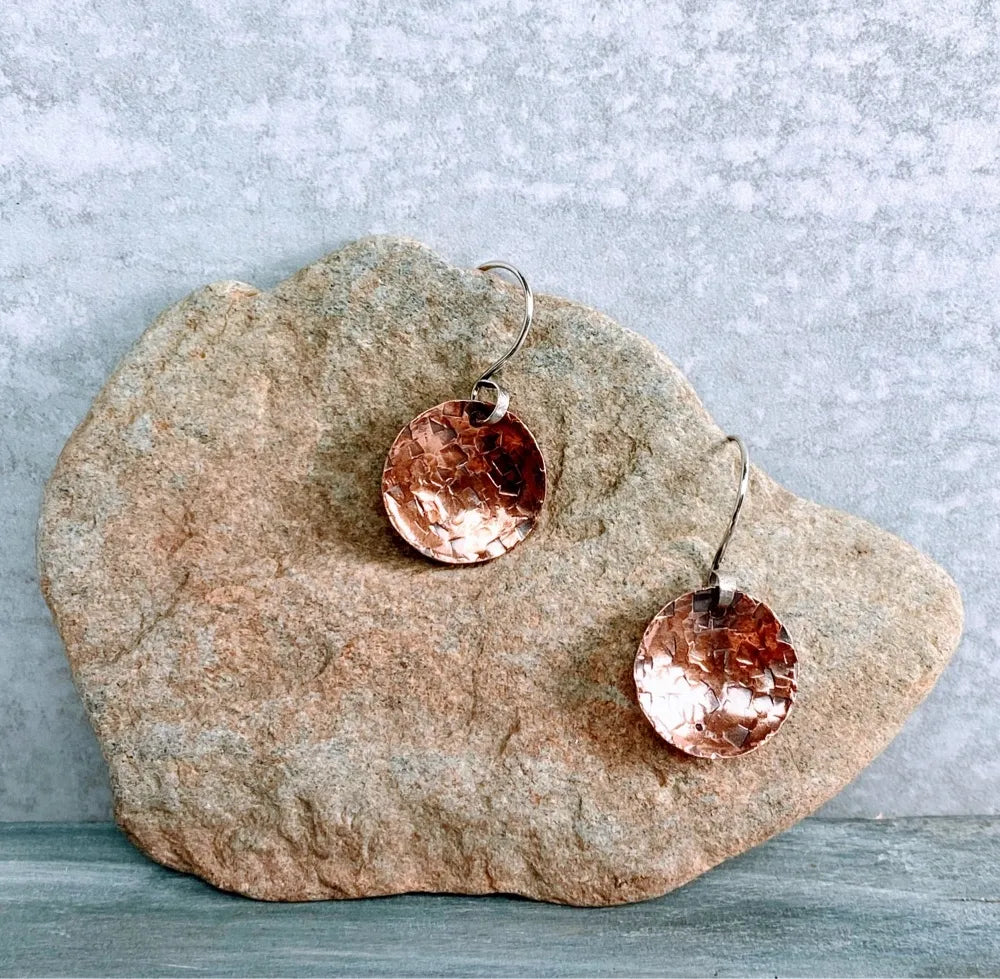 Simple hammered copper circles