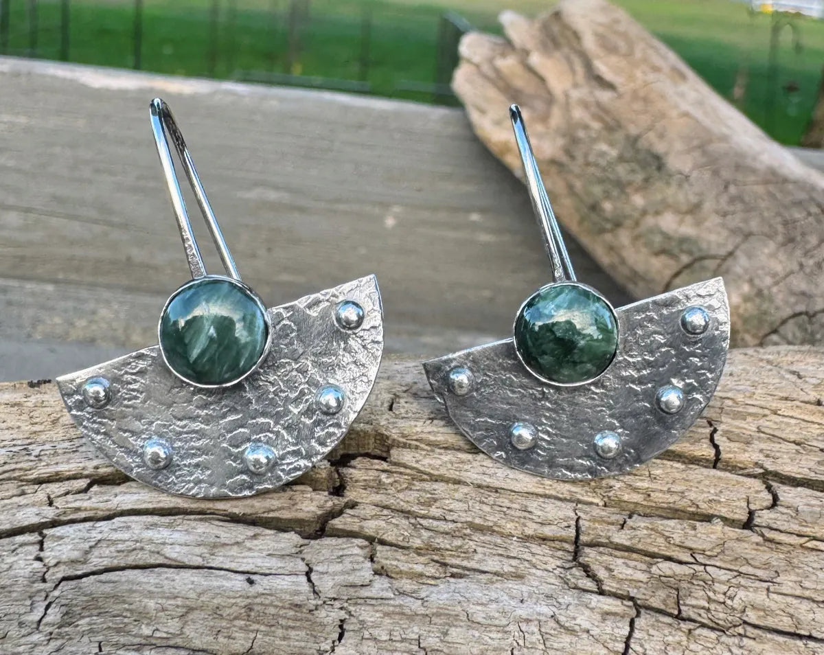 Moon and stars earrings – Seraphanite