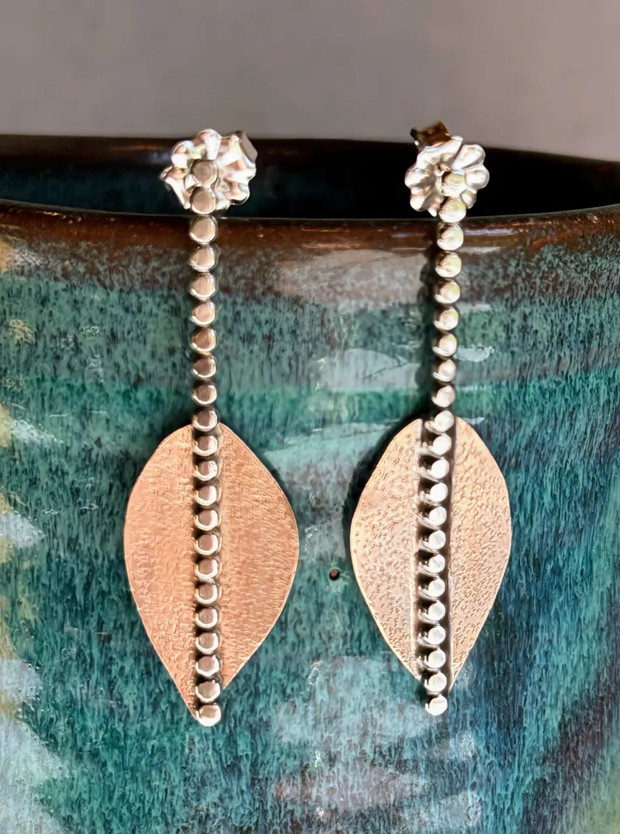 Modern Leaf Earrings Bronze/Silver