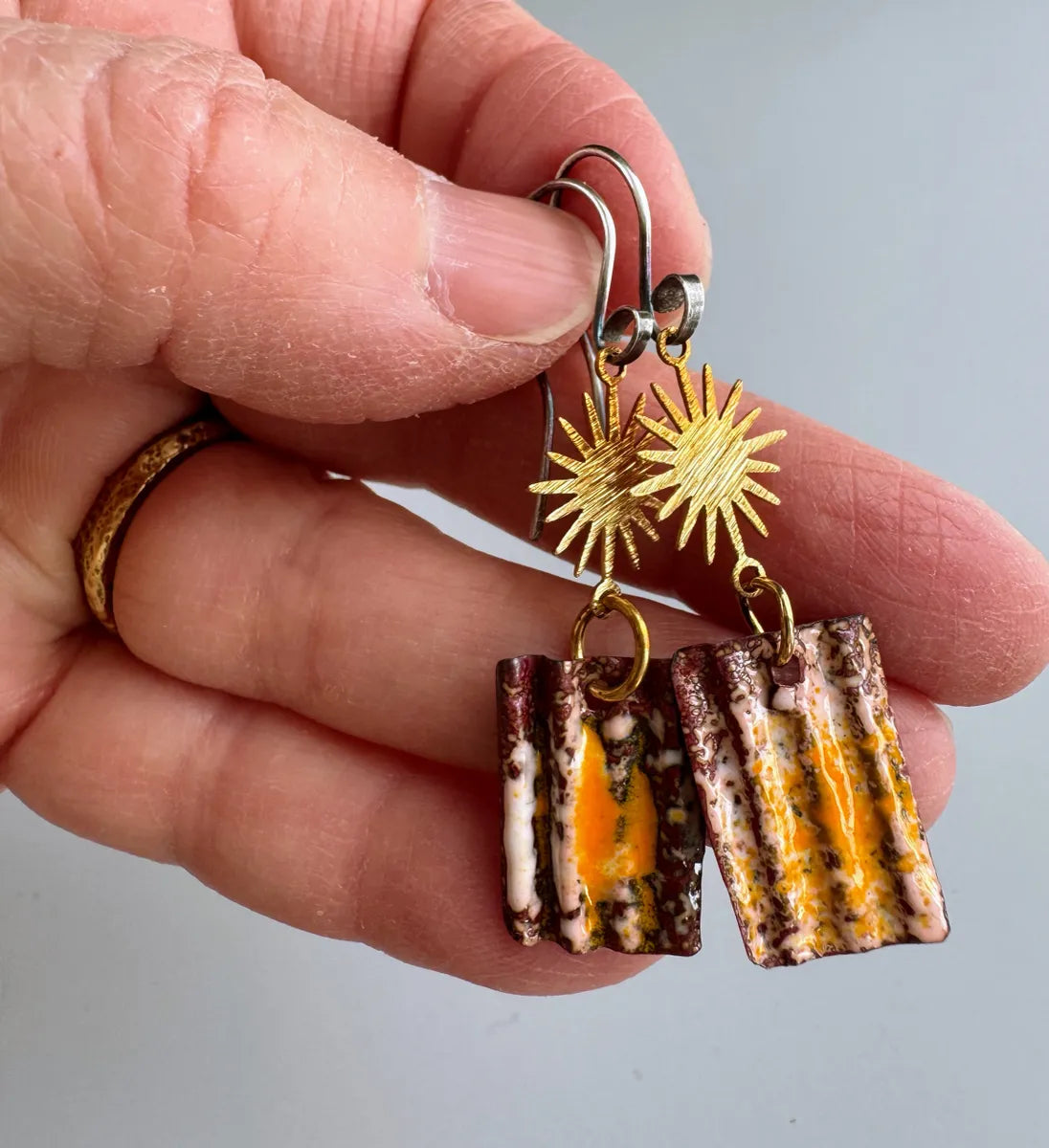 Urban relic orange pop sun charm